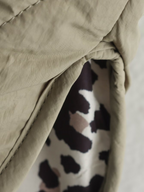 Leonne | Luxe Tussenjas met Trendy Stiksels - Luipaard Print9