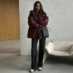 Jurk Dames Glanzend Capuchon Tailleerbaar - Polyester - Weinrot