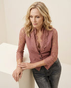 Getailleerde Kant Blazer | Romantisch Silhouet met Knoopsluiting - Miss Madera