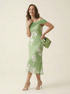 Midi Jurk lichtgroene bloemenprint - Miss Madera