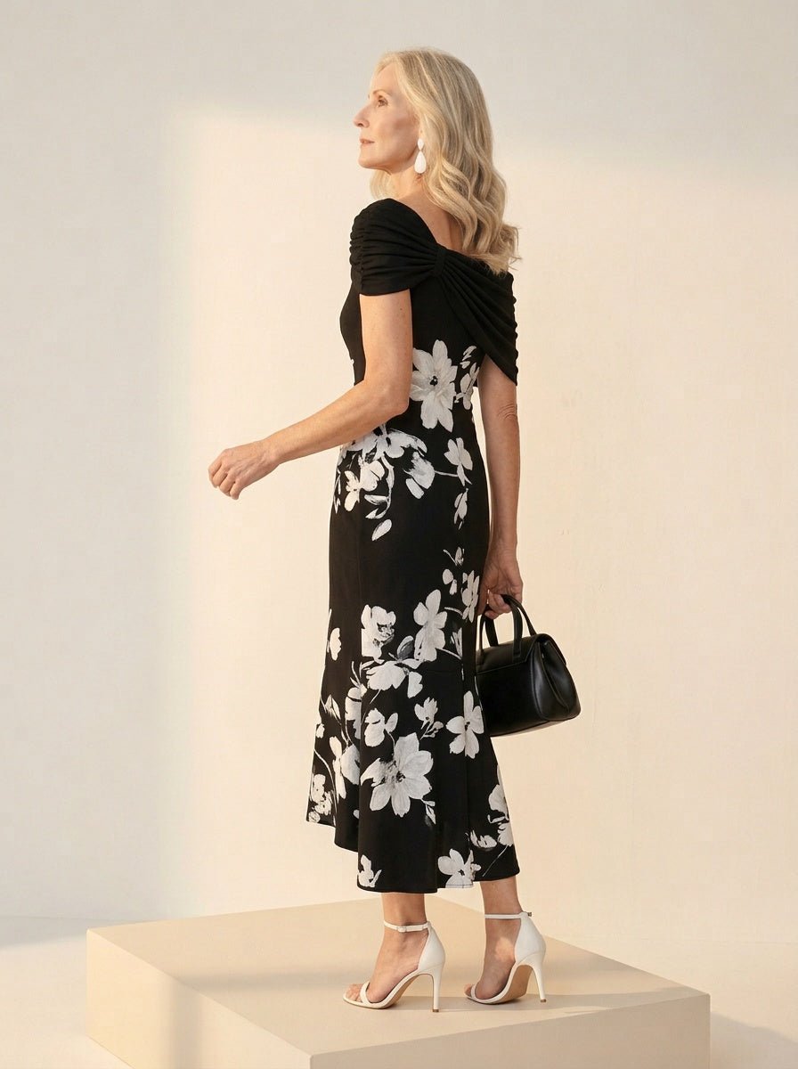 Midi Jurk zwarte - witte bloemenprint - Miss Madera