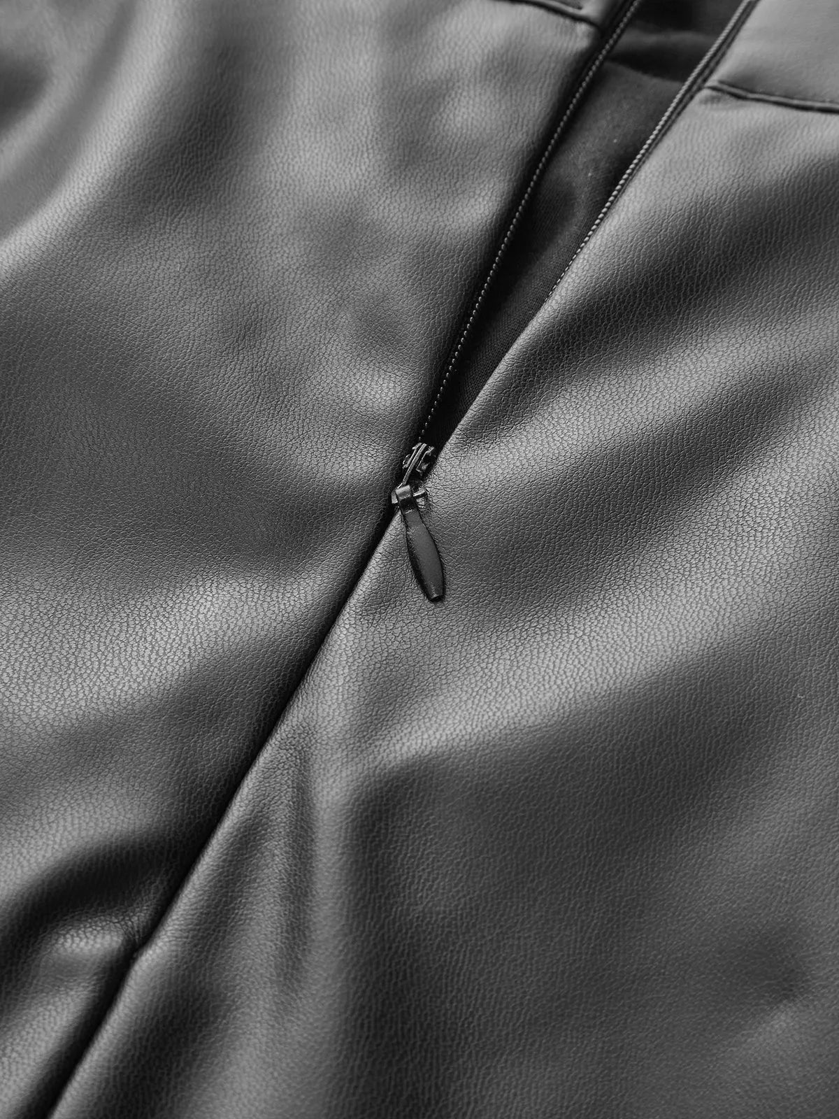 Ruched Leather Midi Skirt voor Fashion‑bewuste Vrouwen - Miss Madera